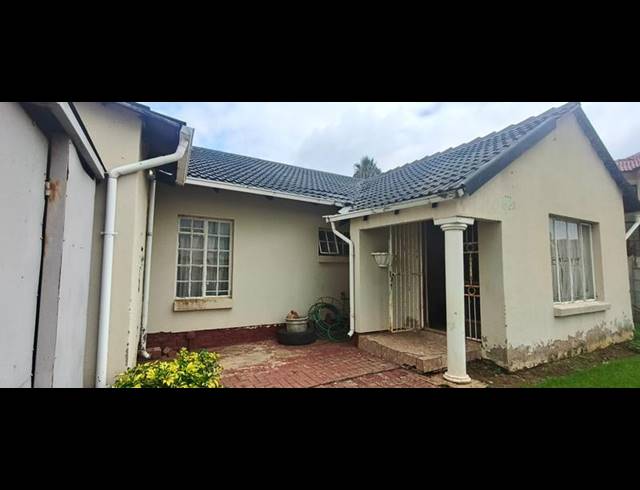 3 BEDROOM HOUSE FOR SALE IN ELANDSPOORT